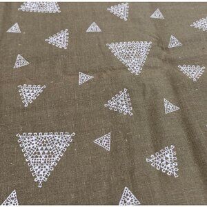 Vintage Style Fabric White Triangle Patterns Cotton Material 1/2 yard x 38"